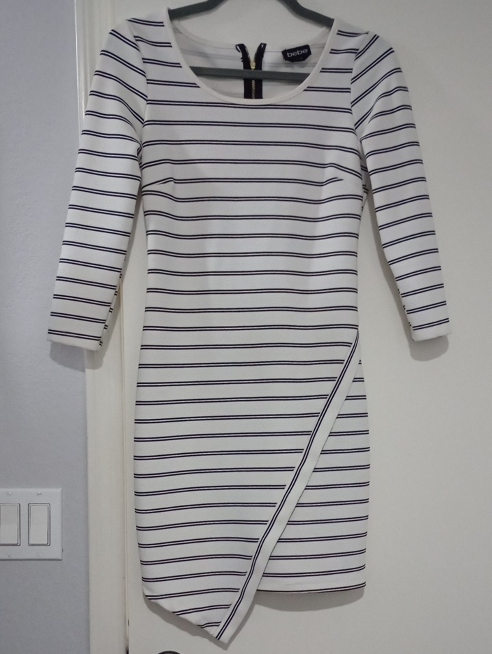 bebe White & Navy Striped Sheath Dress Size S